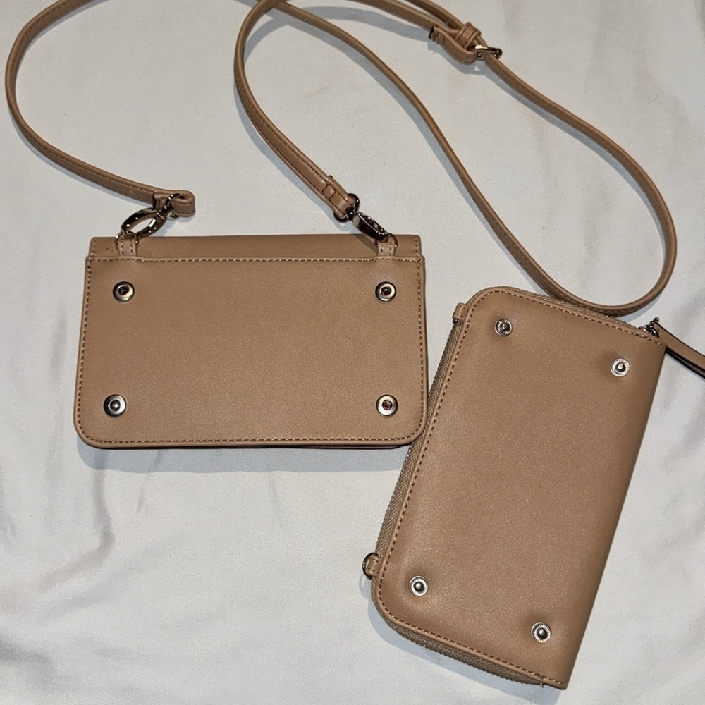 Nine West Crossbody Shoulder Bag Purse Clutch/Wallet -Tan/Cream Color- Beautiful - Picture 7 of 11